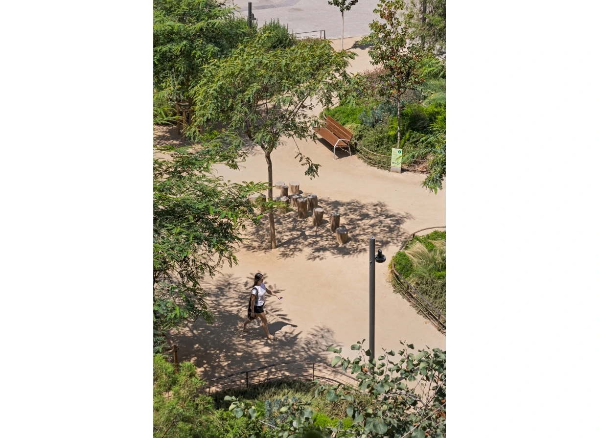 Jardí Consell de Cent - Rocafort, Barcelona, 08014 estudi d’arquitectura